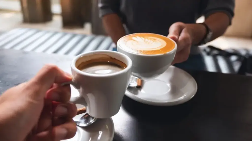 Kaffedrickande dagligen kan skydda hjärnan – studien som överraskar