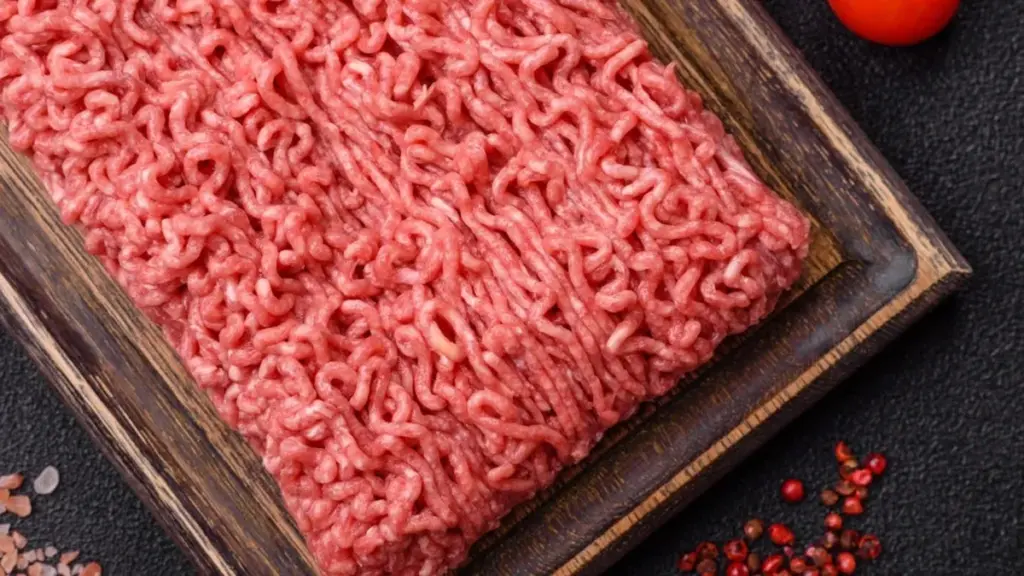 Vanliga misstaget när du fryser köttfärs – och hur du undviker det