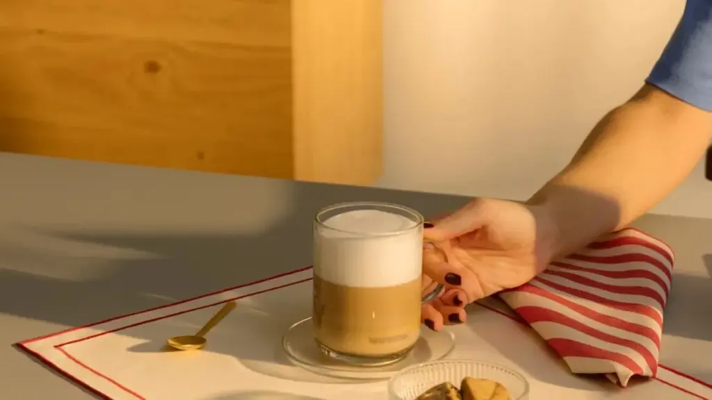 Visste du inte att Nespresso släppt ett otroligt café och en sockersöt kollektion?