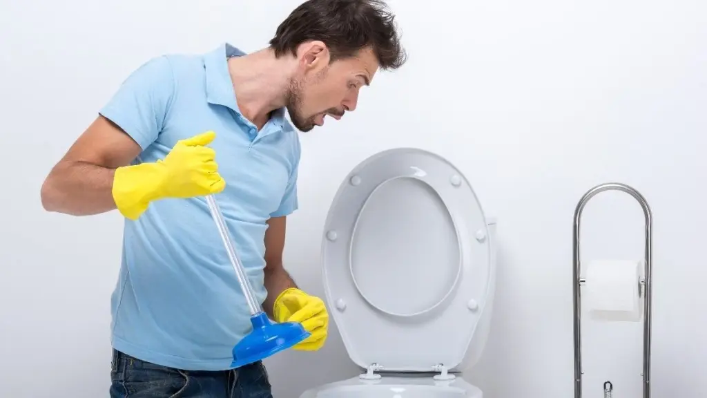 Akut propp i toaletten? Lös problemet på 5 minuter med hushållsknepet alla pratar om