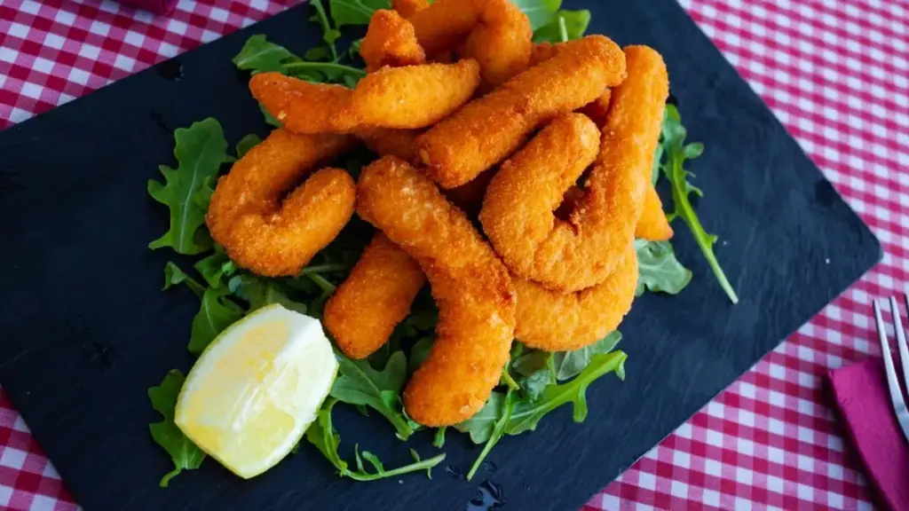 Krispigt och Läckert: Så Gör Du Äkta Friterad Bläckfisk à la Setúbal